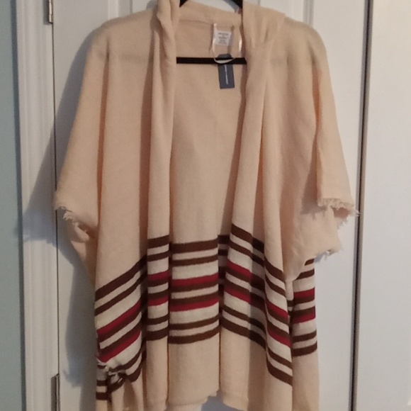 Melrose and Market Cream Poncho with Brown and Red Accents - Picture 2 of 6